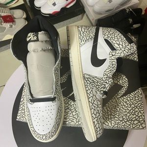 Air Jordan 1 elephant